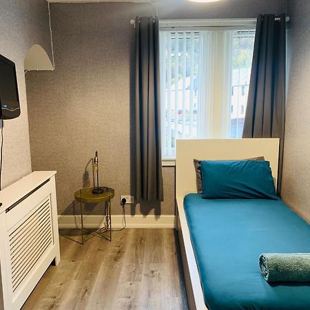 Nevis Rooms - Self Check In With Free Onsite Parking Inverlochy Ngoại thất bức ảnh