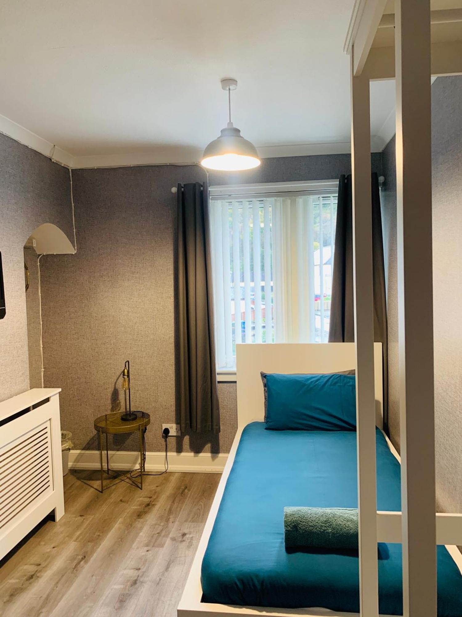 Nevis Rooms - Self Check In With Free Onsite Parking Inverlochy Ngoại thất bức ảnh